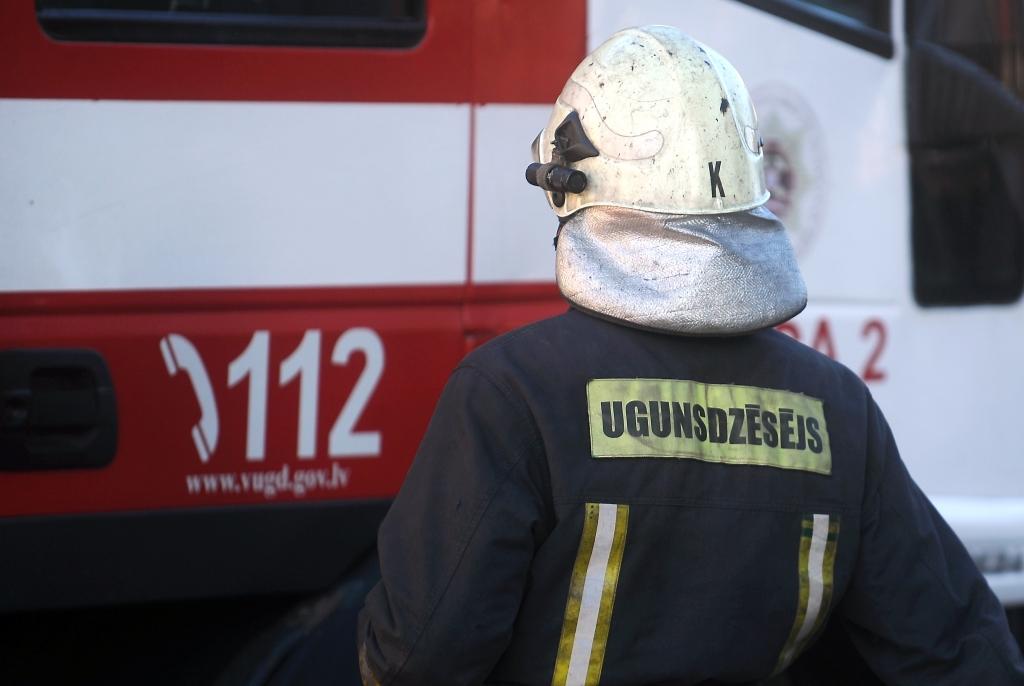 Bēnē nodegusi dzīvojamā māja
