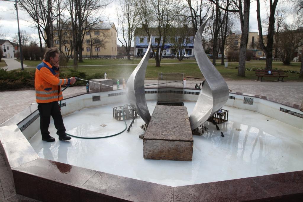 Strūklaka varētu sākt darboties nākamnedēļ