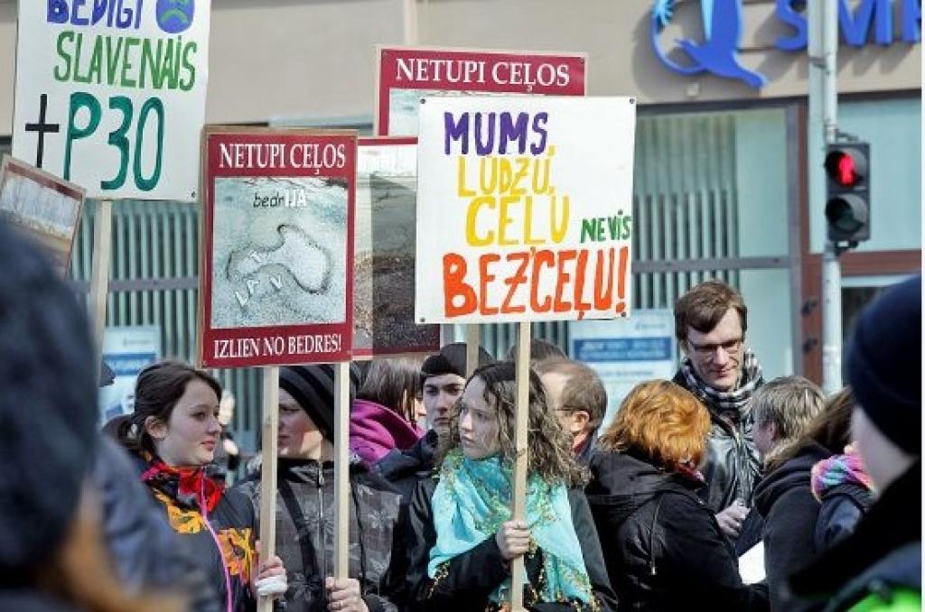 Ceļu remontdarbu sezonas uzdevums - atjaunoti 1000 kilometri