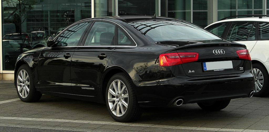 Ministriju autoparkos topā Volkswagen un Audi