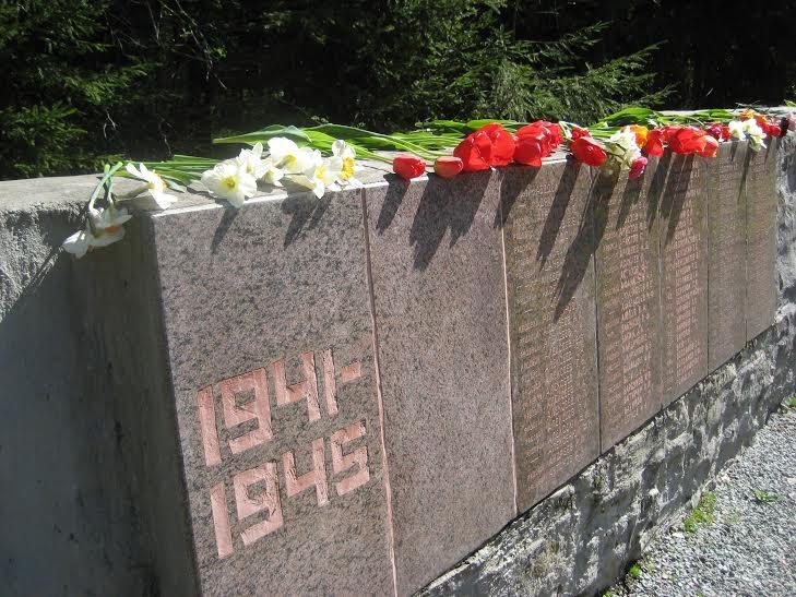 Piemin kritušos, aizlūdz, dzied