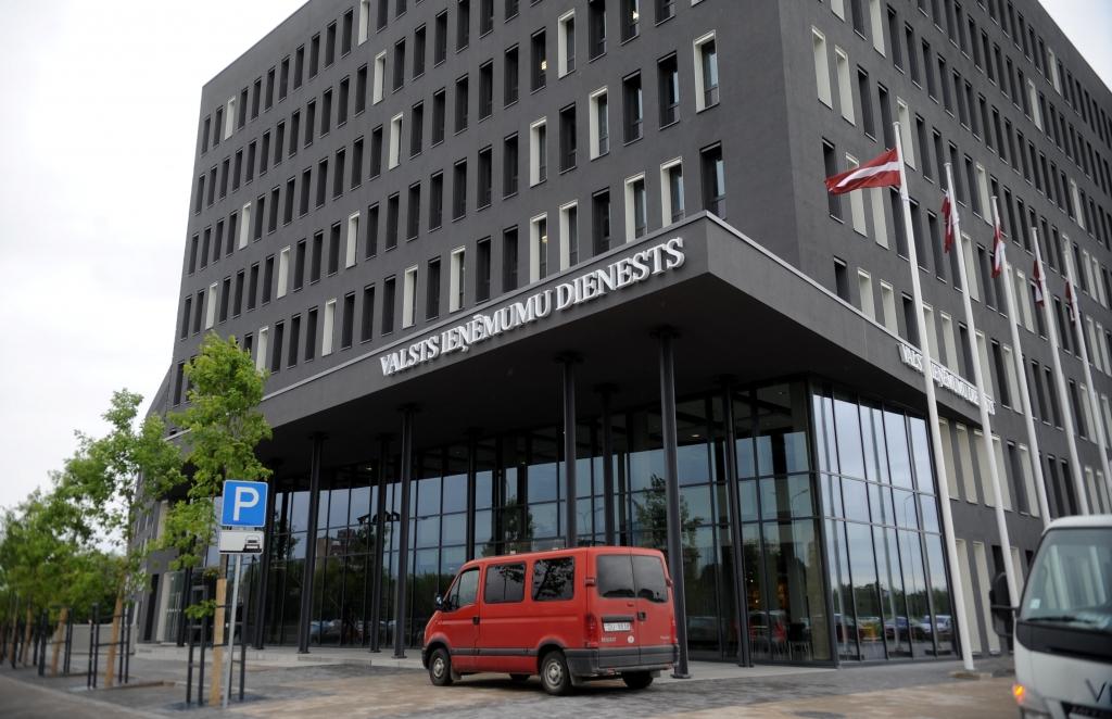Papildināta - VID vēlas iespēju no Rīgas biroja novērot Austrumu robežu