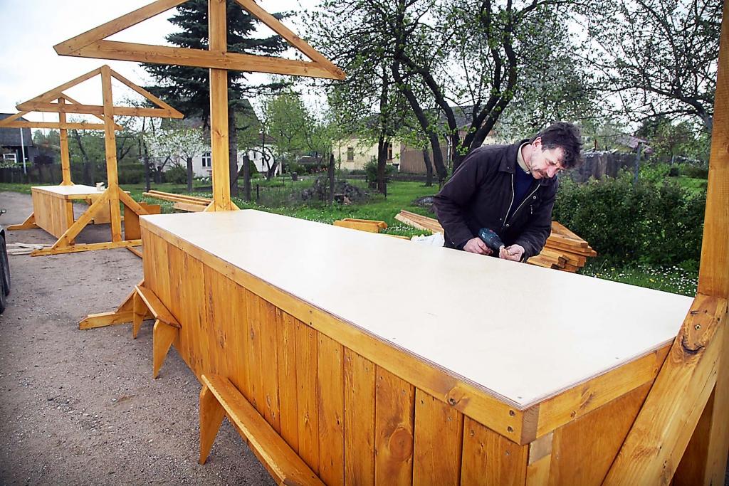 Sāk aprīkot pašvaldības tirgu