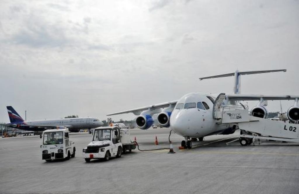 airBaltic sola lētākas biļetes un vērtē attīstības iespējas