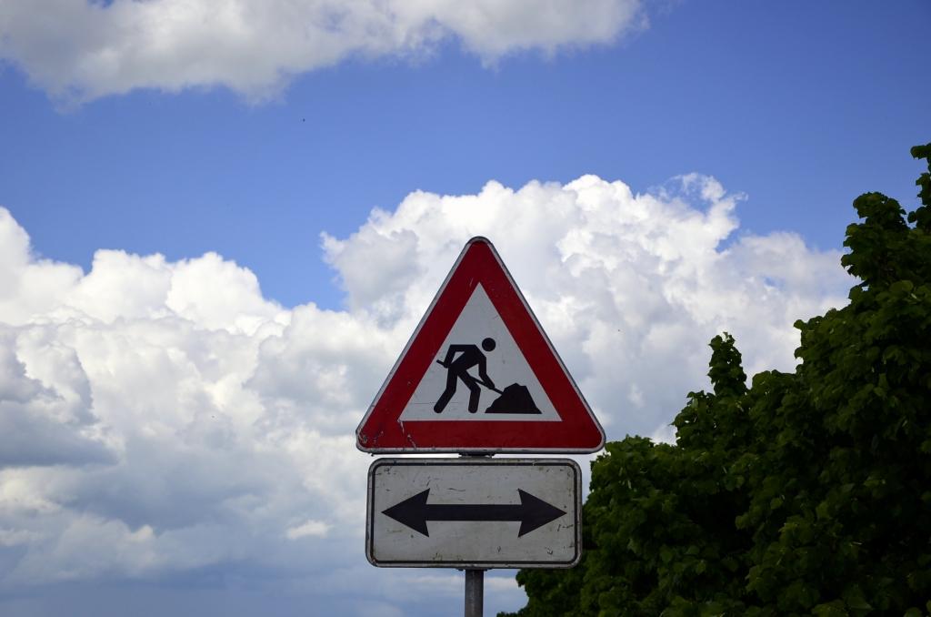 Līdz 2020.gadam apņemas pārbūvēt 345 kilometrus valsts galveno autoceļu