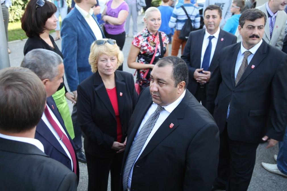 Atkal aicina ciemos draugus no Hizi rajona