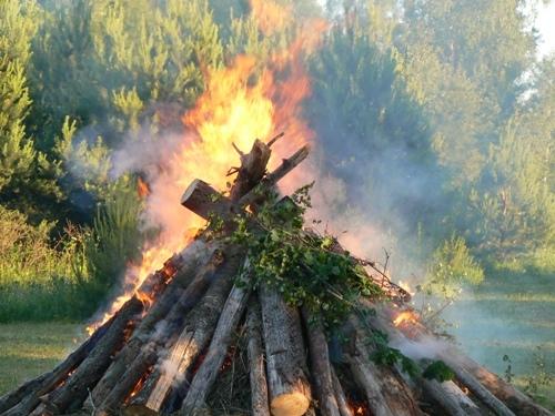 Līgo pagasta centrā - ''Saulgriežu jampadracis''
