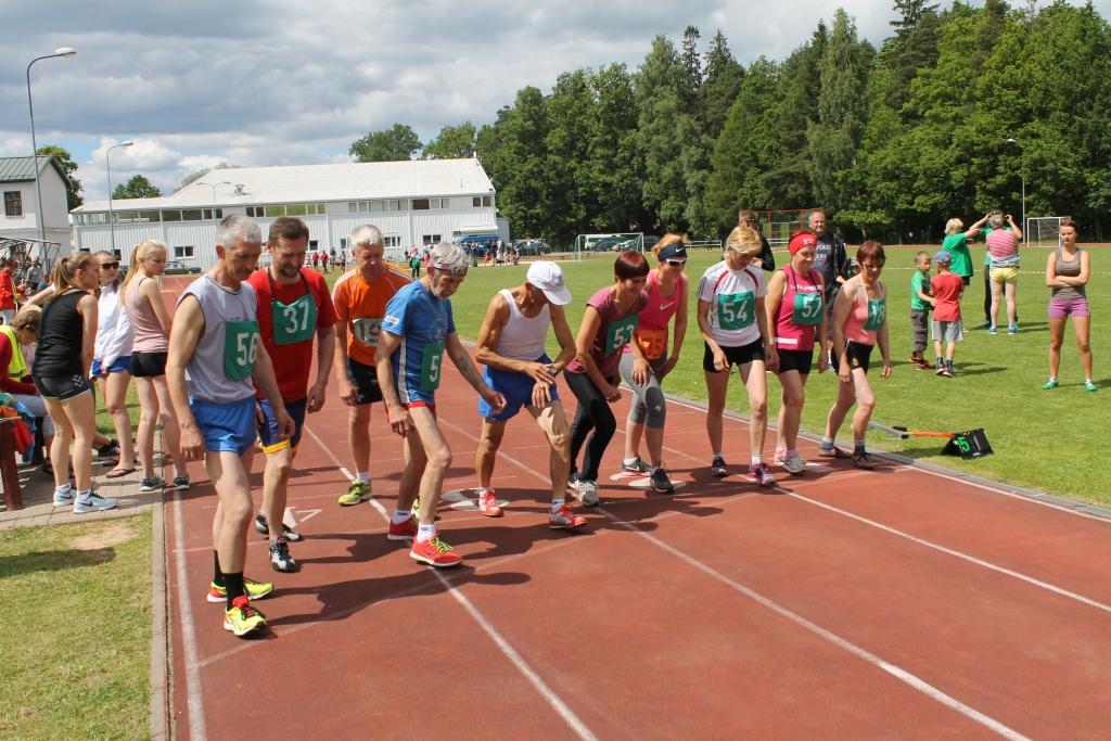 Vieglatlētikā uzvara – Beļavai