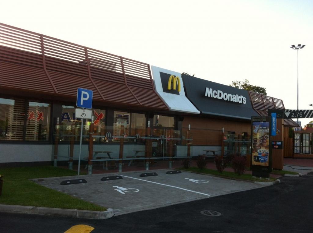 Papildināts - McDonald’s jaunais Rīgas restorāns ekspluatācijā pieņemts tikai šodien