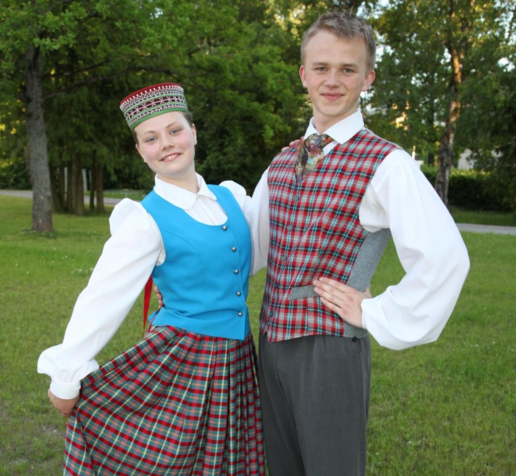 Aizdejoties līdz Latvijas simtgadei
