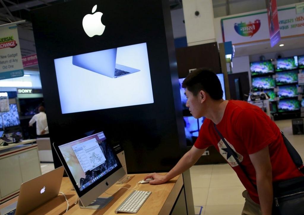 Sašķobījusies Apple akcijas vērtība