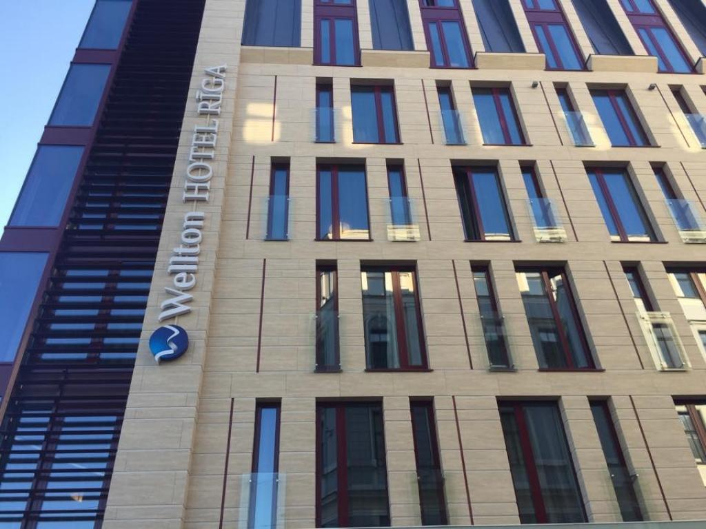 Foto: Vecrīgā atklāj 12 miljonus vērto Wellton Hotel Riga