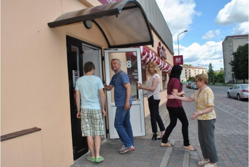 Aizkrauklē iedzīvotājus satraukusi ALKOUTLET veikala atvēršana
