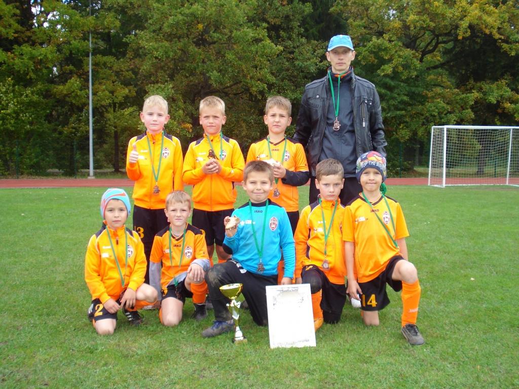 Jaunajiem futbolistiem – bronzas medaļas