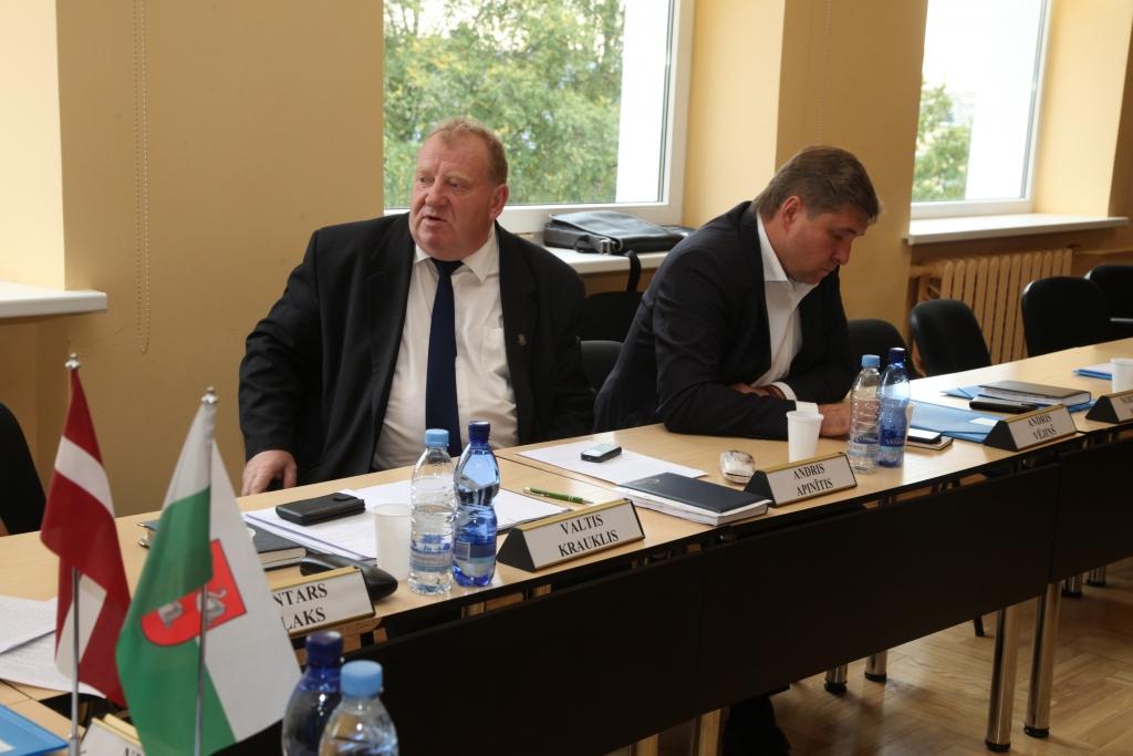Novada stūre paliek “Reģionu aliansei”