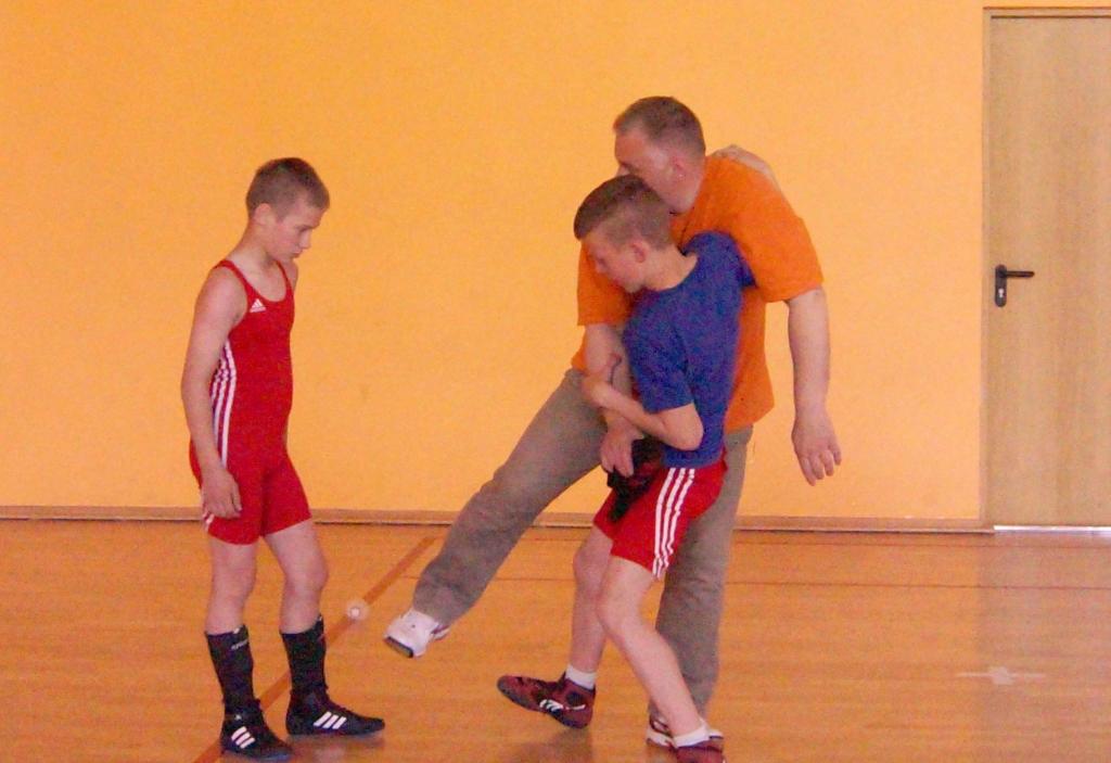 Aicina uz brīvās cīņas treniņiem