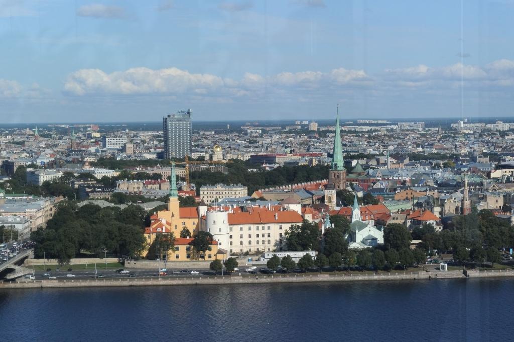 Mājokļu tirgus pavērsiena gaidās