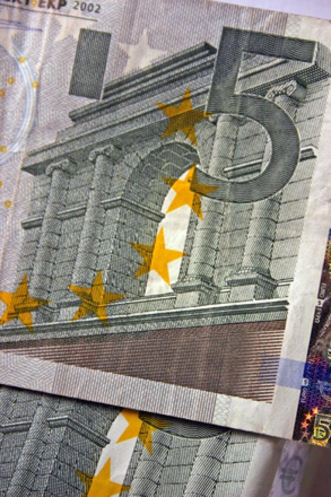 Latvijā uz vietas eiro vilto reti
