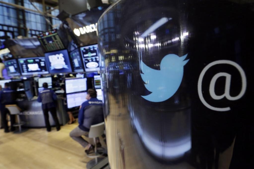 Twitter sarūgtina investorus; akcijas cena nokrīt par 13%