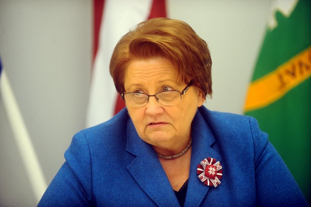 Straujuma atzīst, ka Latvijai būs jāfinansē bēgļu izvietošana Turcijā
