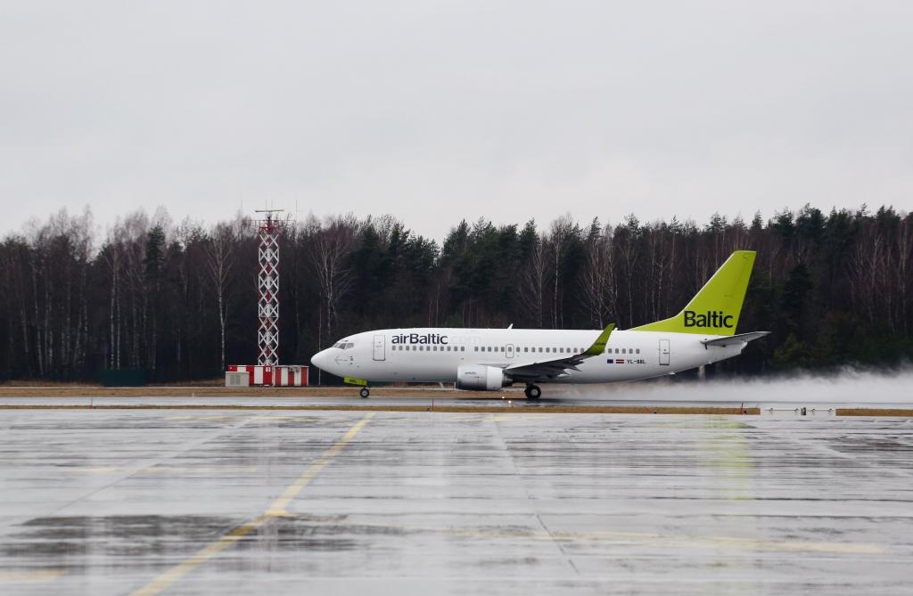 Valdība atbalsta priekšlikumu aizdot airBaltic 80 miljonus eiro no Valsts kases