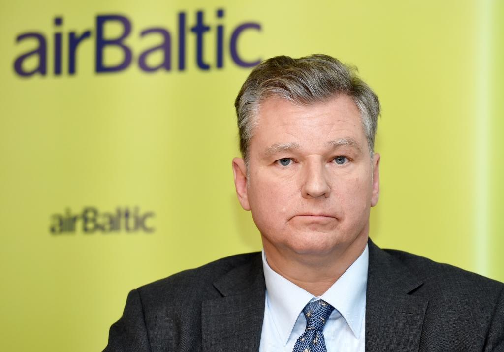Valdība pēc Saeimas lēmuma pieņems Montāga-Girmesa piedāvājumu investēt airBaltic