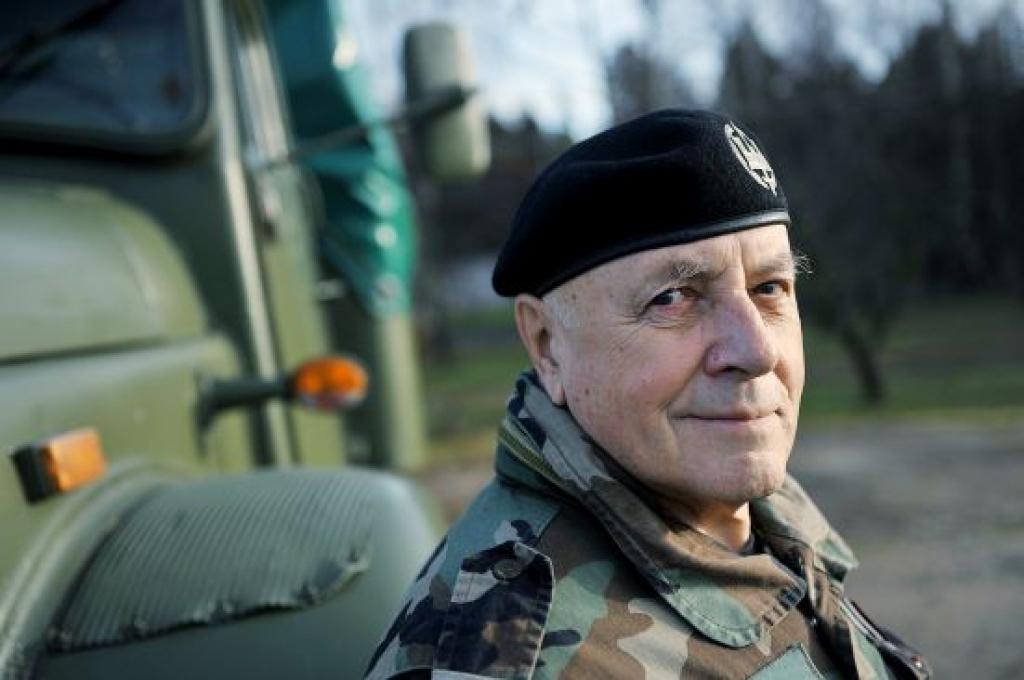 Gatavs sargāt savu zemi