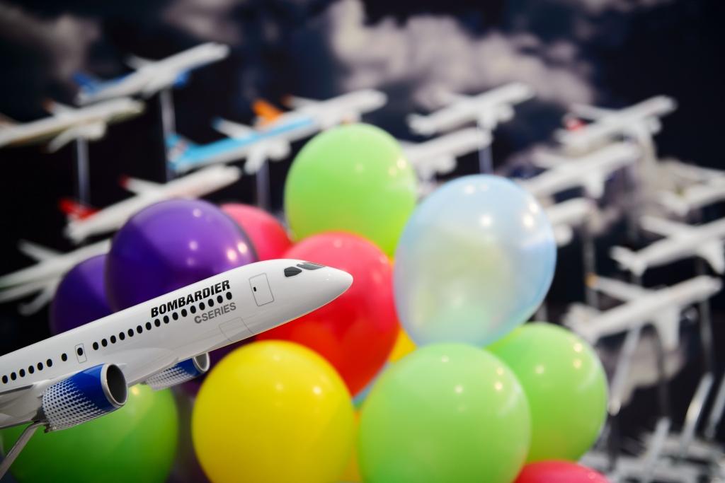 Kanādas ražotāja Bombardier jaunās CSeries lidmašīnas šonedēļ varētu nolaisties Rīgā