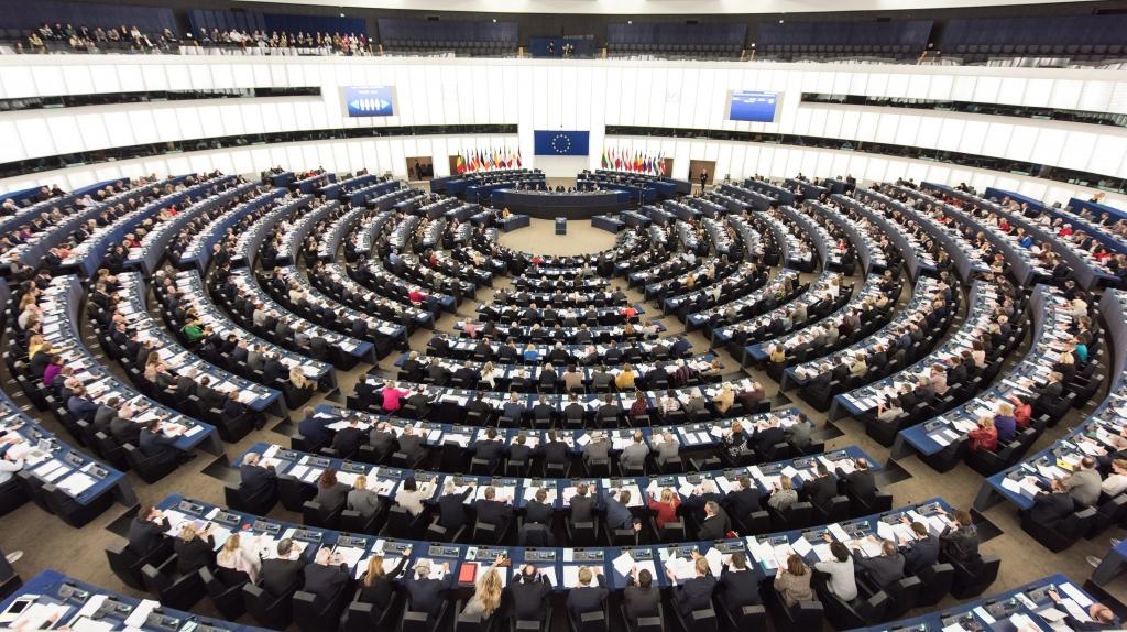 TIEŠRAIDE: EP deputāti pārrunā traģiskos 13.novembra uzbrukumus Parīzē