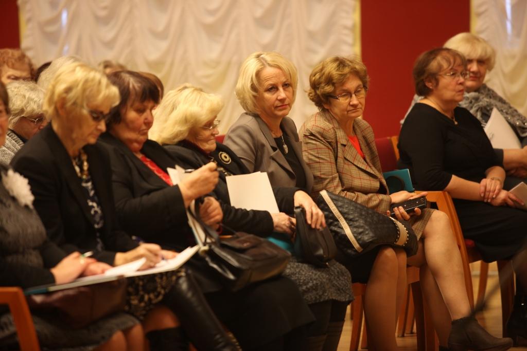 Mēģināsim cits citu saprast