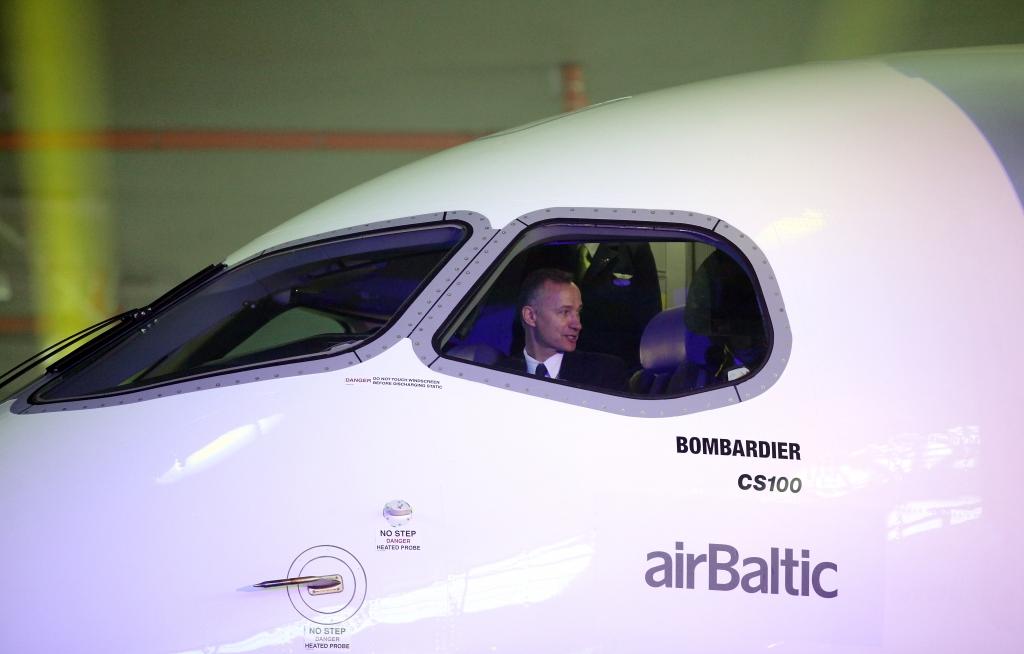 Papildināta - Saeimas komisija atbalsta 80 miljonu aizdevumu airBaltic