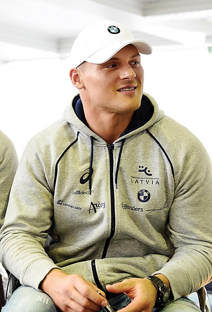 Bobslejs: Daumants Dreiškens četriniekos droši vien nestartēs