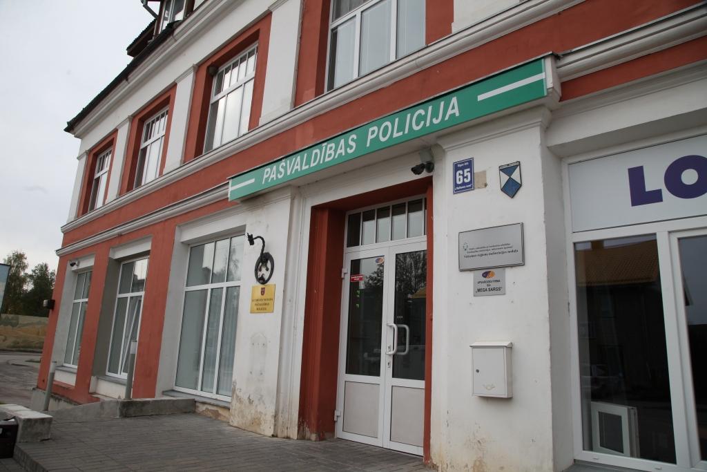 Novada pašvaldības policijai - jauns darba laiks (papildināts)