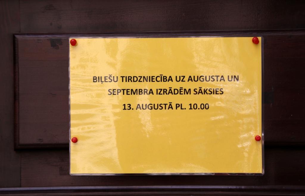 Viedoklis: Par ko mēs patiesībā maksājam, pērkot internetā biļeti?