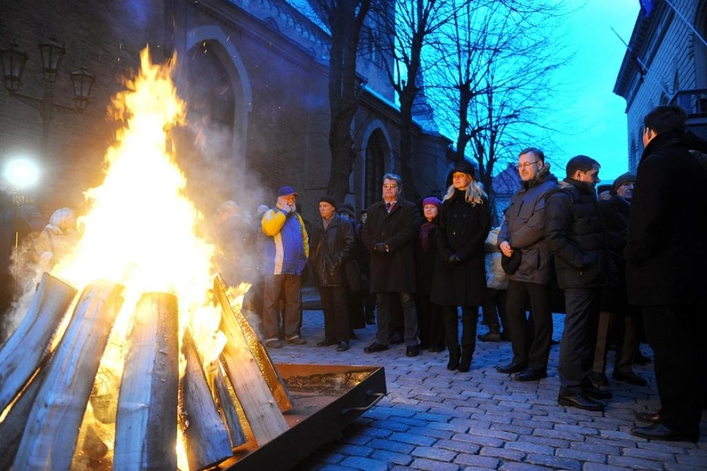 Janvārī ar dažādiem pasākumiem pieminēs barikāžu 25.gadadienu