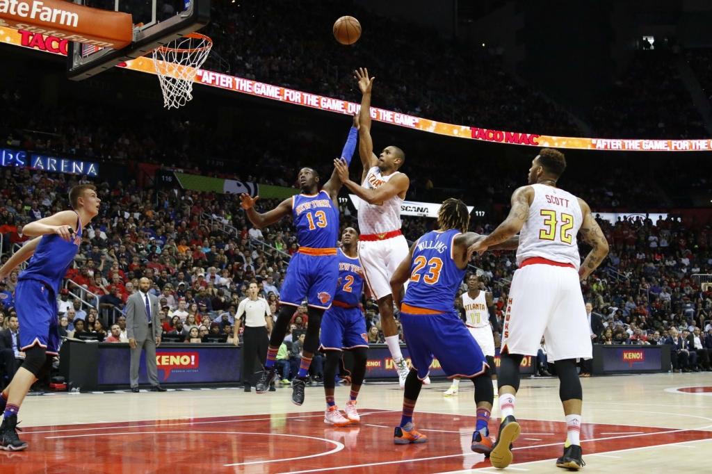 Porziņģa pārstāvētā Knicks komanda nenotur 15 punktu pārsvaru un kapitulē spēcīgajai Hawks