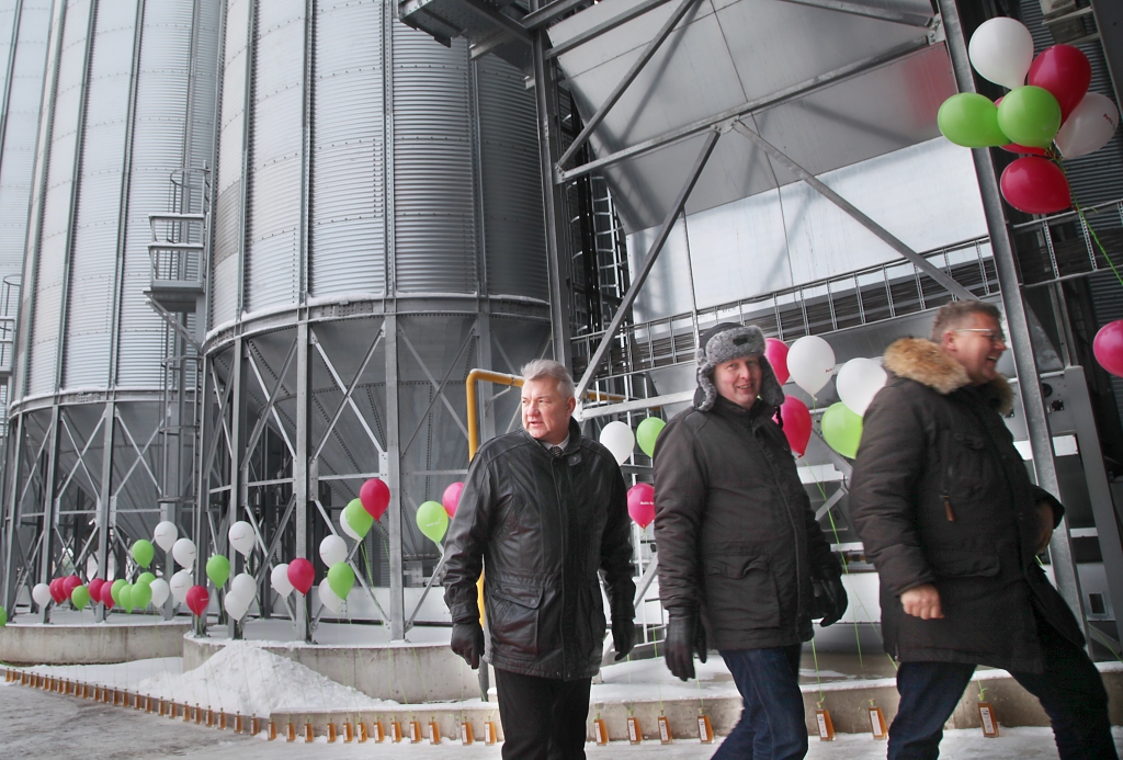 Gulbenē svinīgi atklāj SIA “Baltic Agro” servisa centru