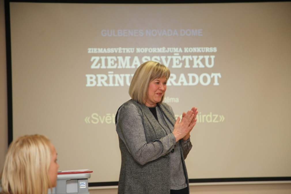 Apbalvo konkursa “Sniegpārslu brīnumu radot” uzvarētājus