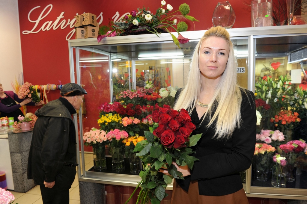 Izceļ pašmāju rozes 