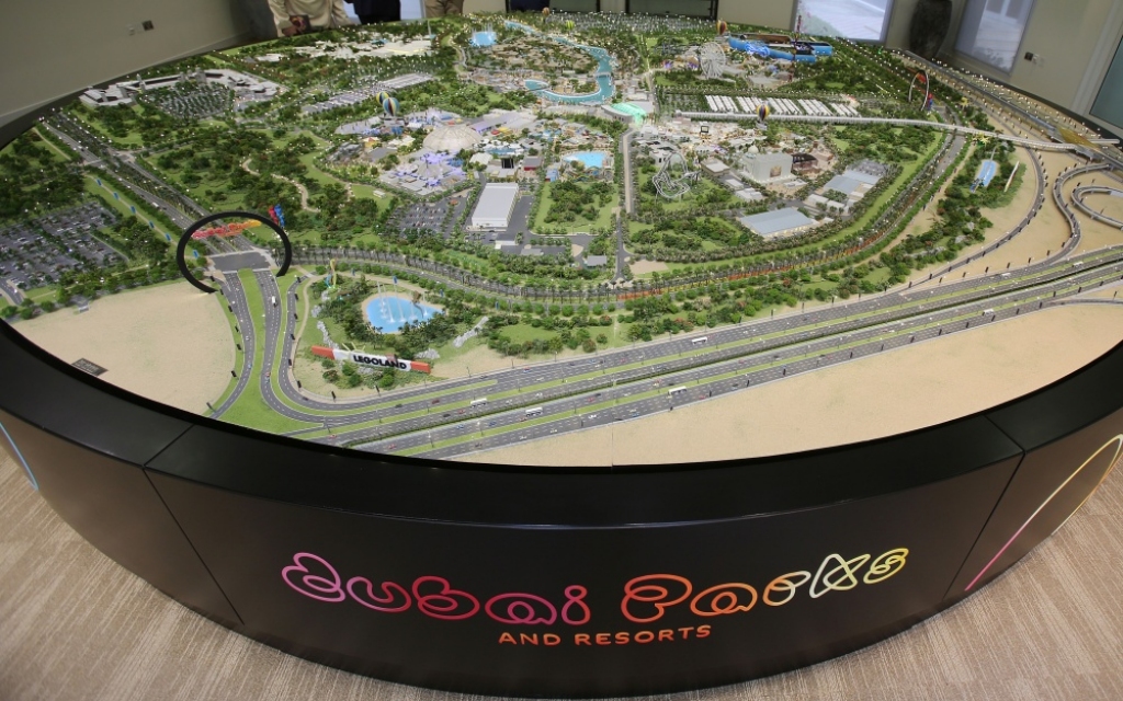 FOTO: Dubaijā būvē 2,8 miljardus dolāru vērtu izklaides parku