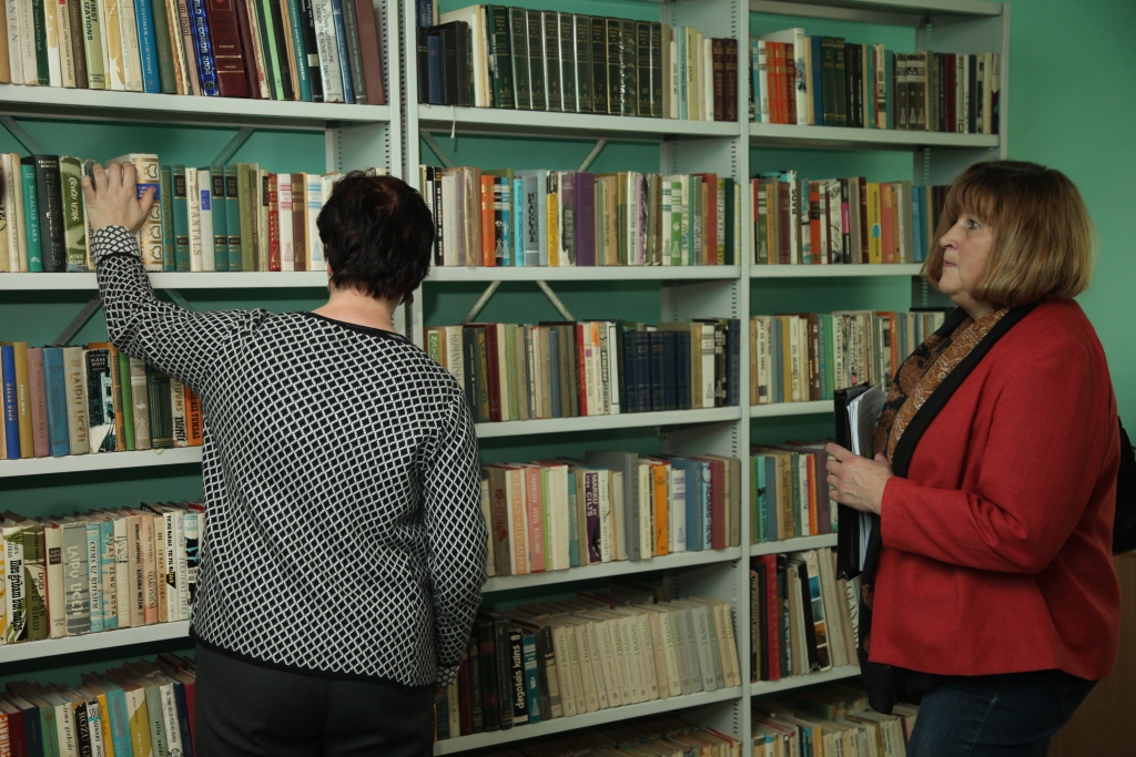 Īsie bibliotēkas stāstiņi