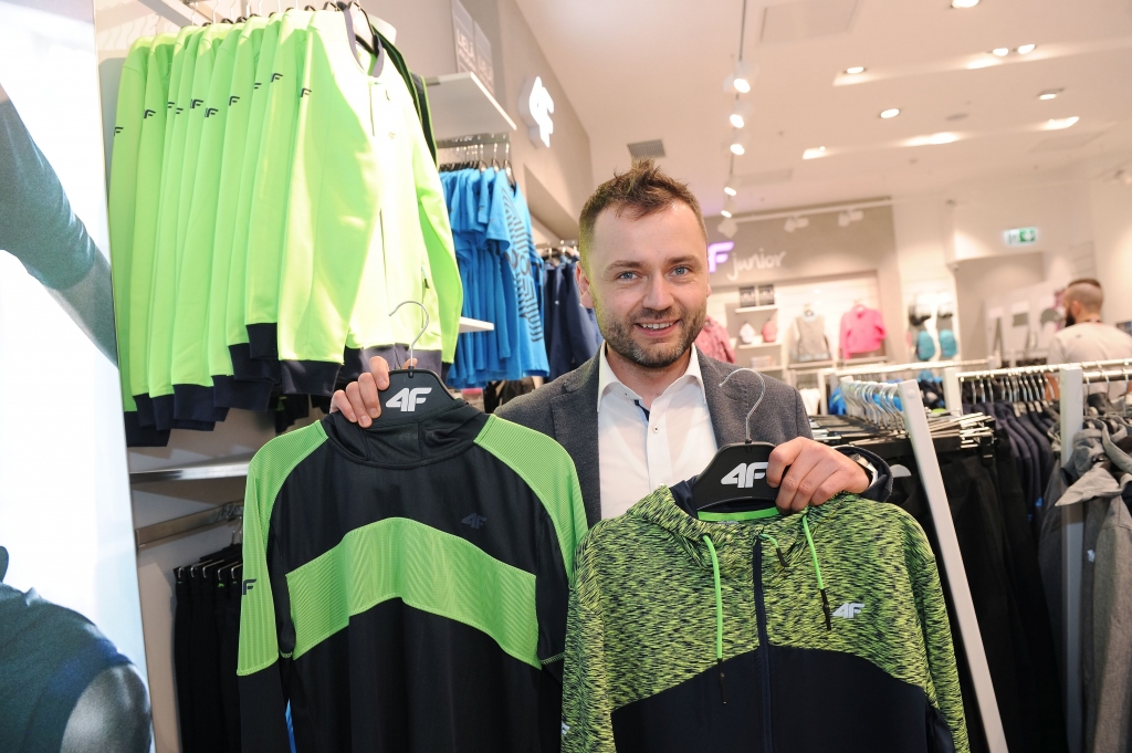 Vai zini, kur tiek ražoti zīmola 4F sporta apģērbi?