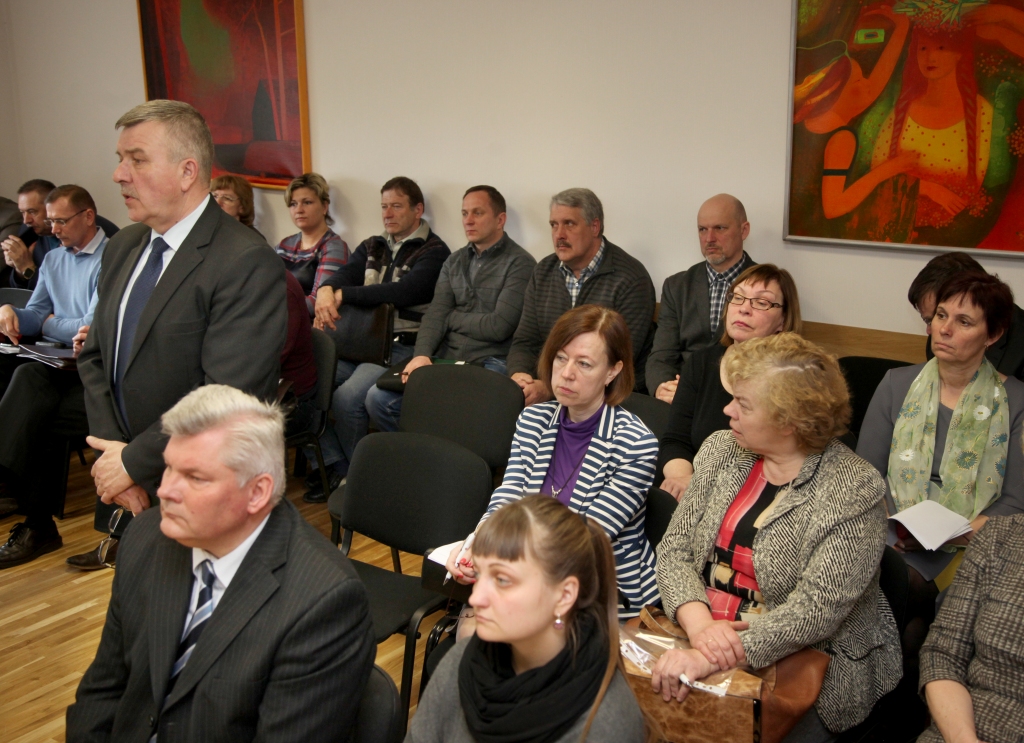 Deputātiem jālemj: būt tikai vienai bāriņtiesai!