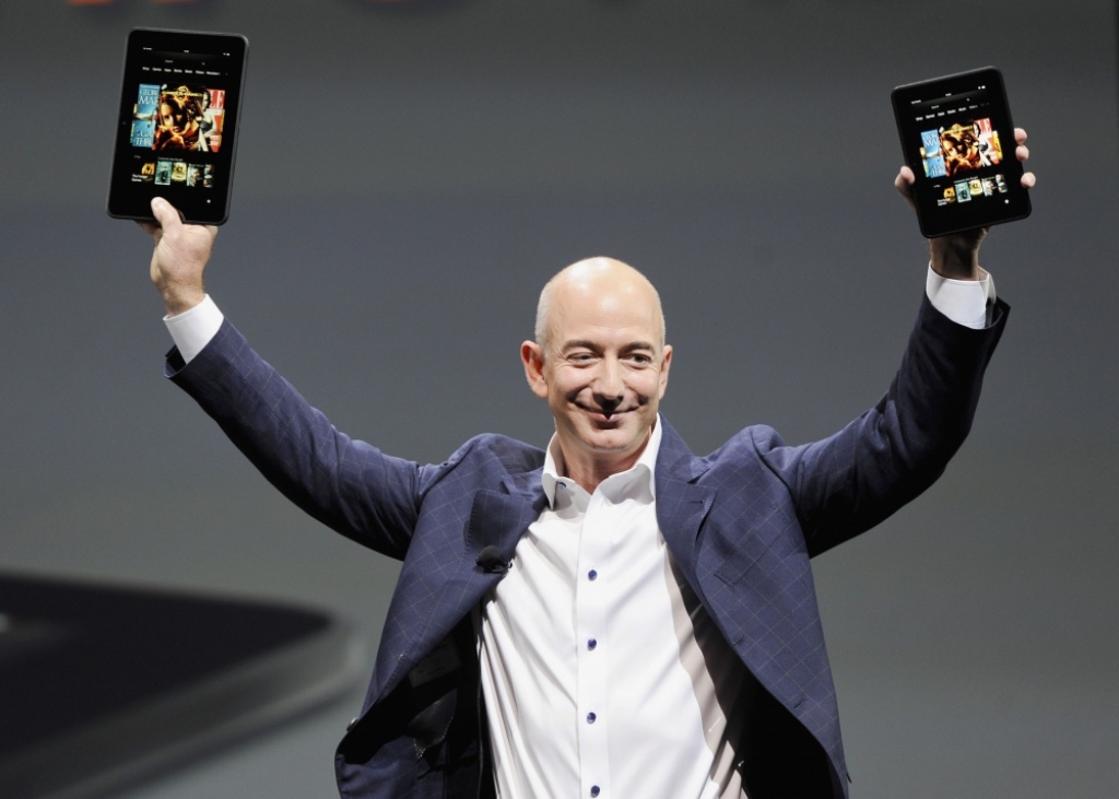 Amazon vadītājs trīs mēnešos nopelnījis 18 miljardus dolāru