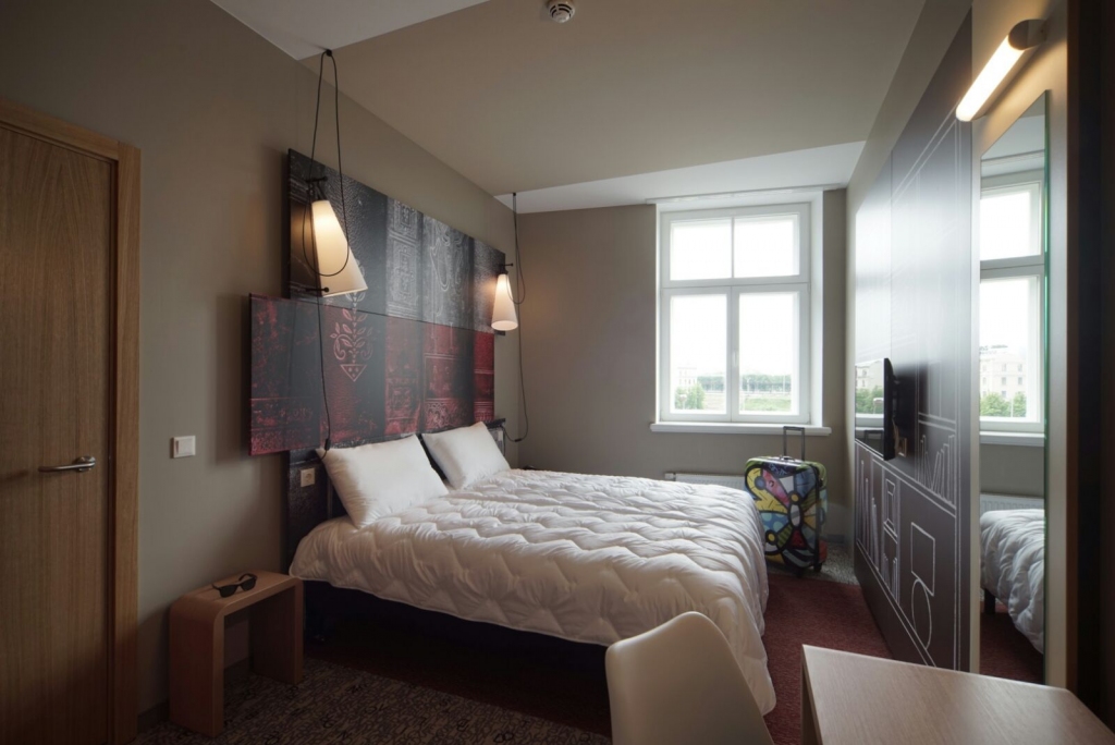 FOTO: Rīgā durvis ver Accor tīkla viesnīca Ibis Rīga centre