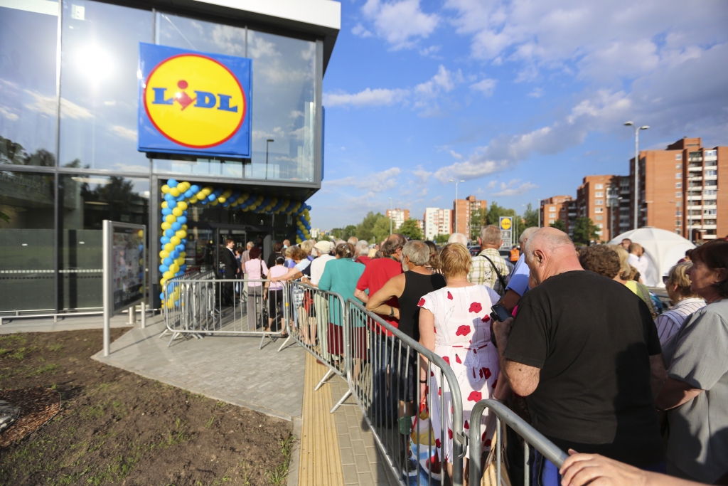 Lietuvā atver pirmos 15 Lidl veikalus; plāno investēt vēl 60 miljonus eiro