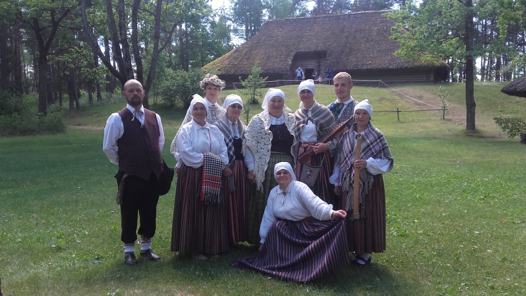 Mēs jau bijām to ļautiņu, runātāju, dziedātāj