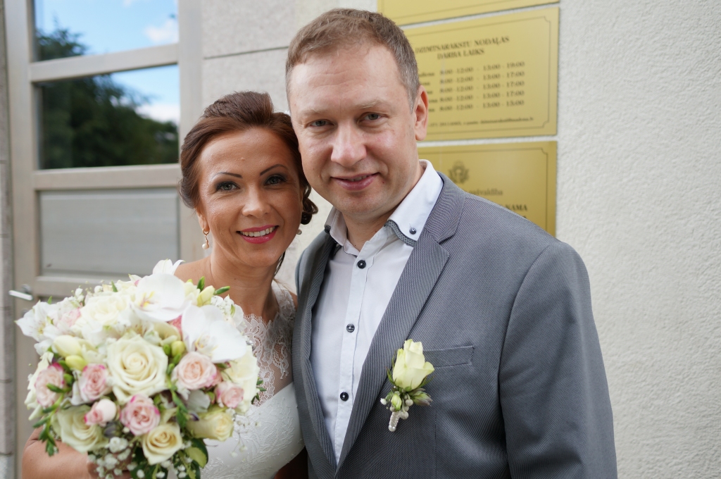 Kāzu valsis – pēc 25 kopā nodzīvotiem gadiem