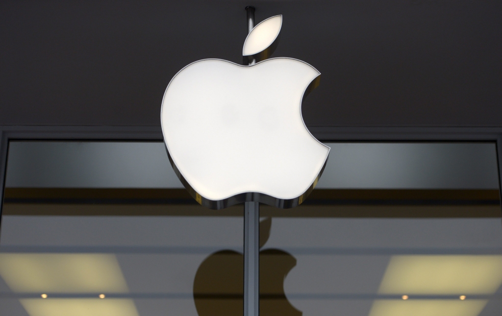 EK liek Apple atmaksāt 13 miljardus eiro par Eiropā nesamaksātiem nodokļiem (papildināts 14:41)