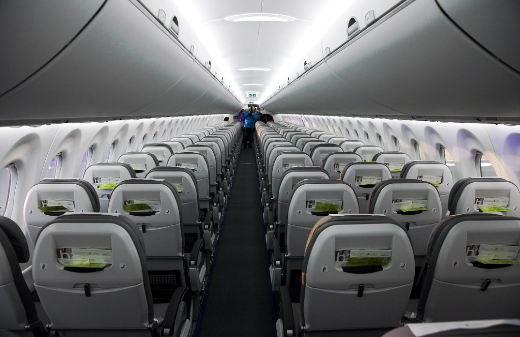 Bombardier nedienu dēļ atkal pārcelta jauno lidmašīnu piegāde airBaltic